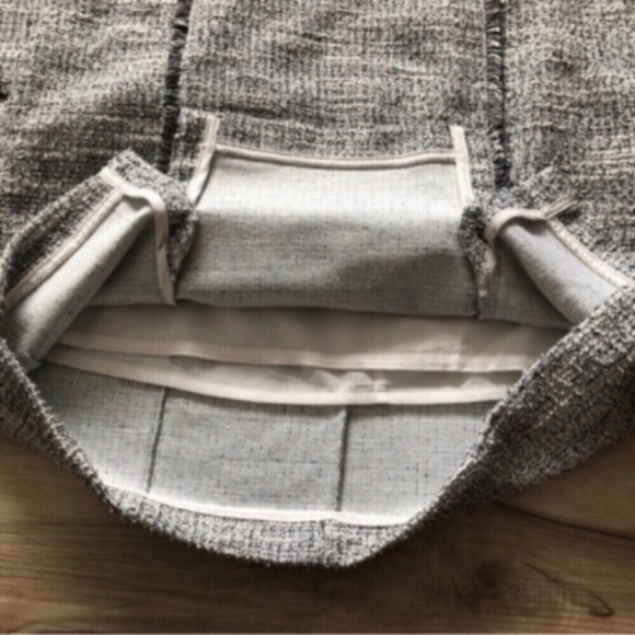 Banana Republic Top and Skirt Set - Picture 7 of 10